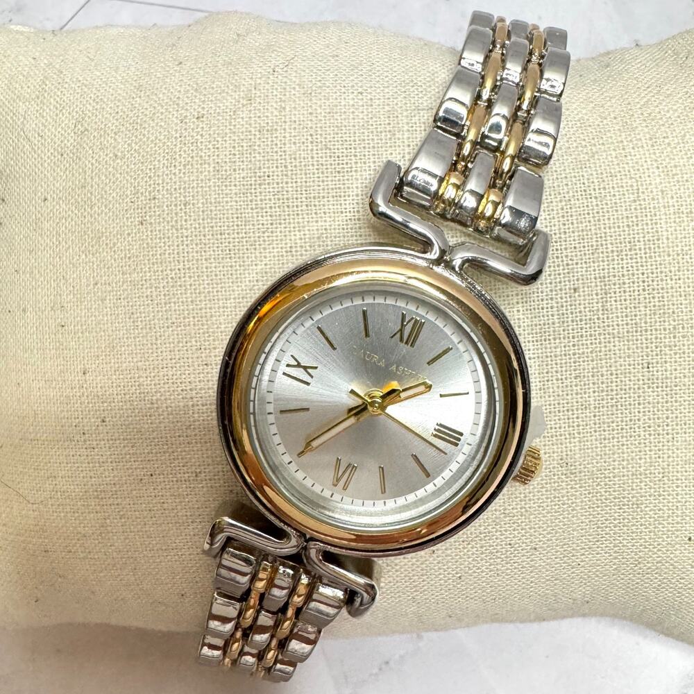 NWOB Laura Ashley Ladies Watch Two Tone T Bar Link Bracelet Band LA2107TTY